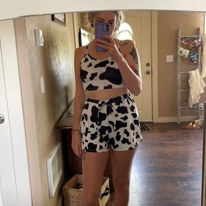Cow print set